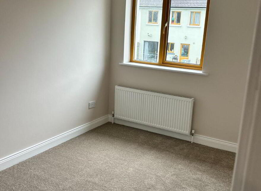 23 Woodstream, Castlerea, F45VF59
