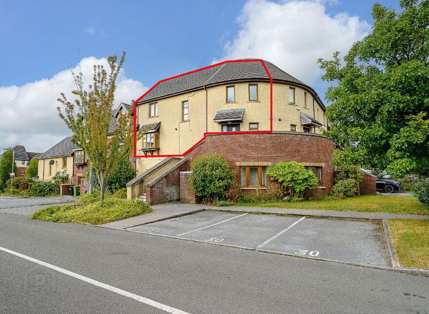 32 Oakbrook, Castlelake, Carrigtwohill, T45DH58