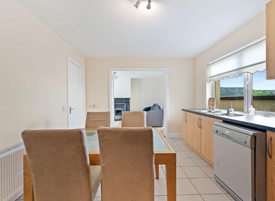 32 Oakbrook, Castlelake, Carrigtwohill, T45DH58