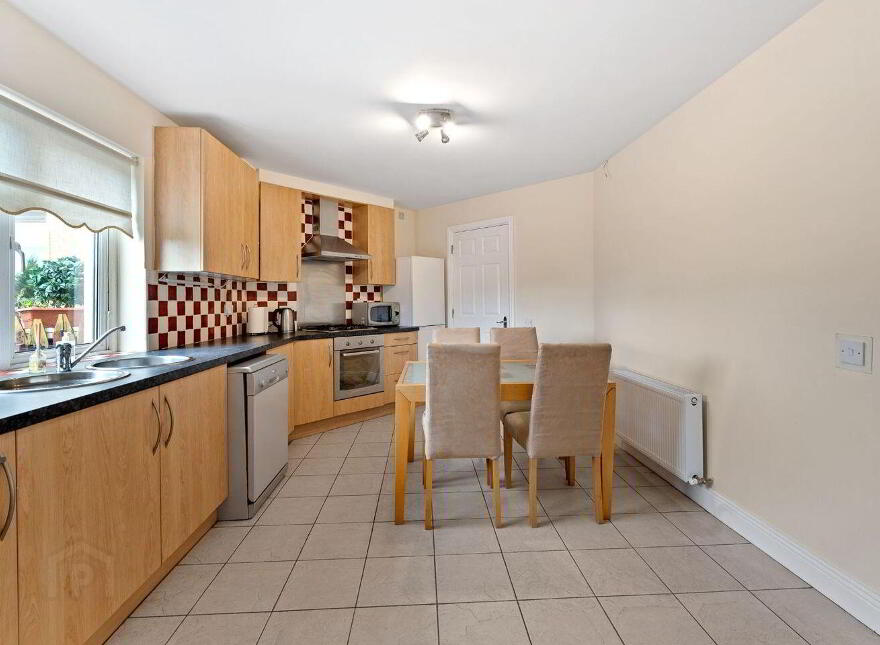 32 Oakbrook, Castlelake, Carrigtwohill, T45DH58