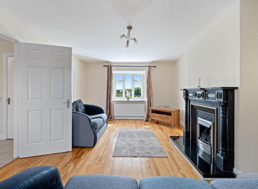 32 Oakbrook, Castlelake, Carrigtwohill, T45DH58