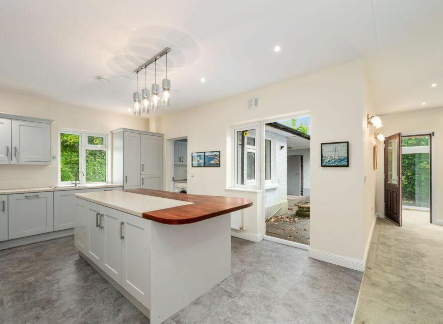 Chartwell, Douglas Road, Douglas, T12YR8R