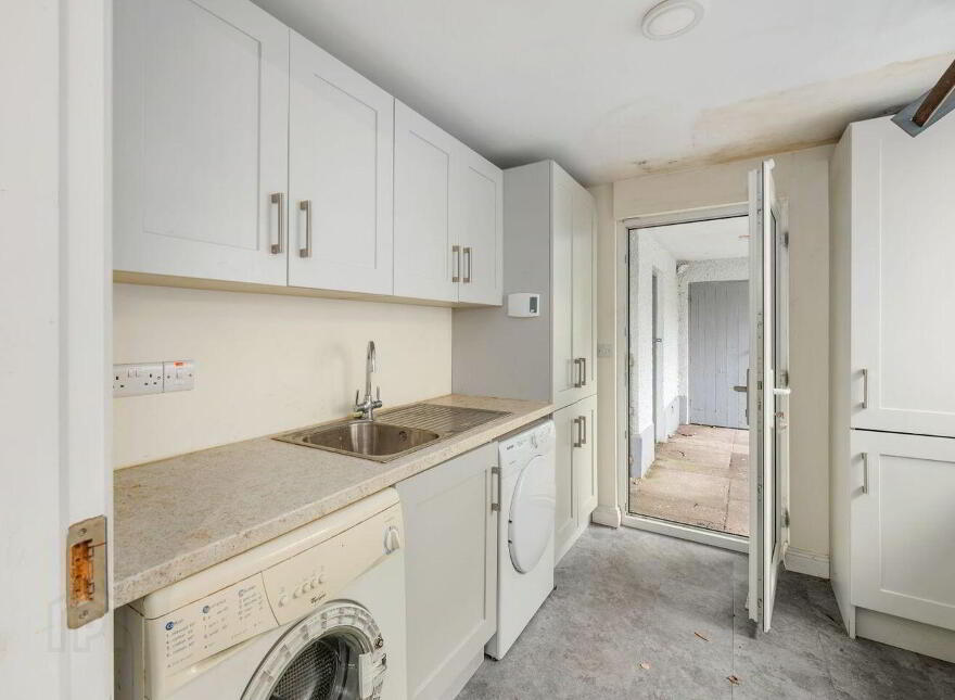 Chartwell, Douglas Road, Douglas, T12YR8R
