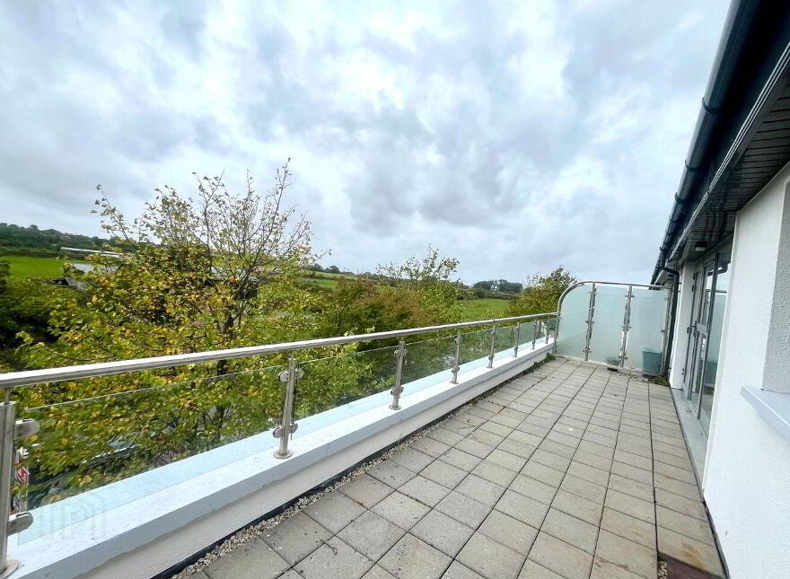 Apartment 2 Gort An Tsamhraidh, Claregalway Shopping Centre, Claregalway, H91R638