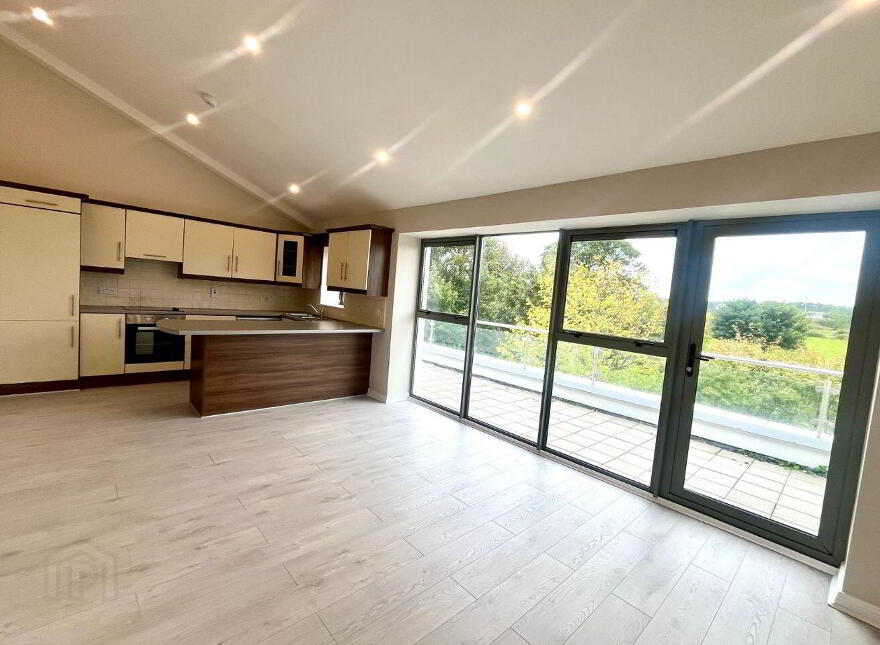 Apartment 2 Gort An Tsamhraidh, Claregalway Shopping Centre, Claregalway, H91R638