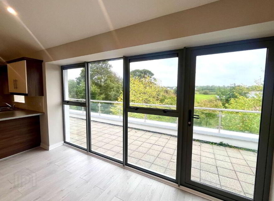 Apartment 2 Gort An Tsamhraidh, Claregalway Shopping Centre, Claregalway, H91R638