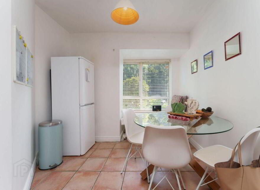 2 Liffey Hall, Liffey Valley Park, Lucan, K78W273