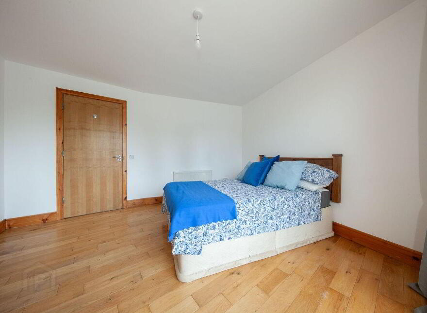 Castlegate Park, Adamstown Castle, Adamstown, K78H304