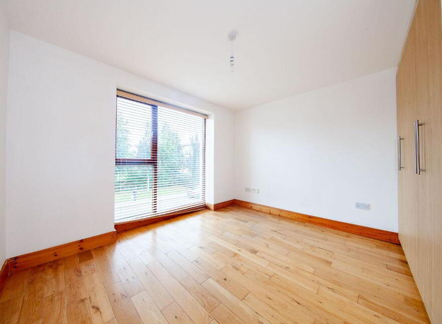 Castlegate Park, Adamstown Castle, Adamstown, K78H304
