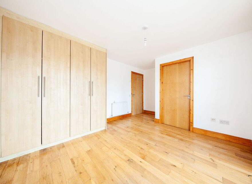 Castlegate Park, Adamstown Castle, Adamstown, K78H304