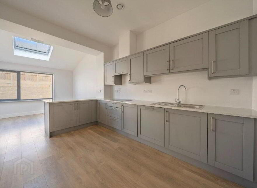12 Cherry Mews, Abbey Fort, Kinsale, P17NF72