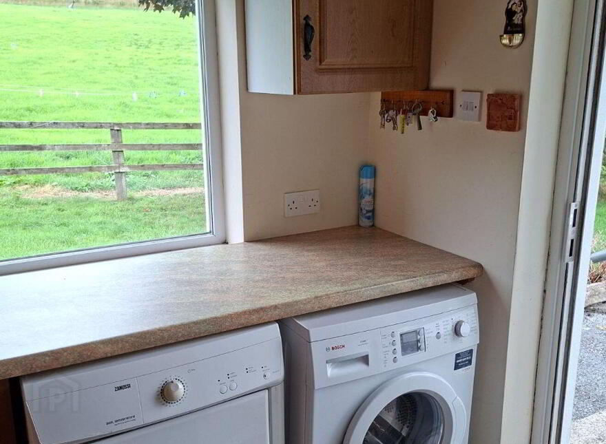 Knockadoon, O'Callaghans Mills, O'Callaghans Mills, V95F7D4