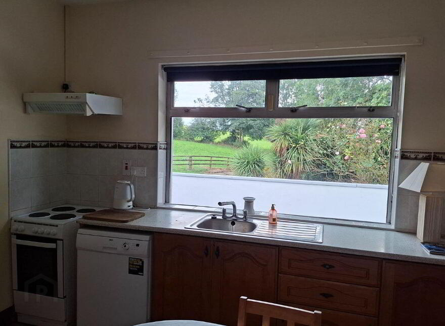 Knockadoon, O'Callaghans Mills, O'Callaghans Mills, V95F7D4