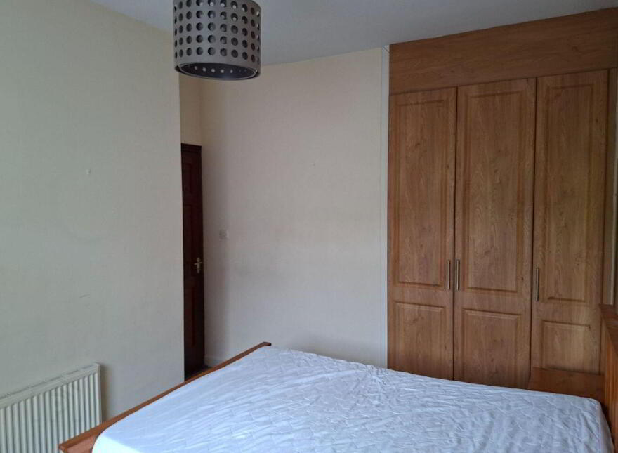 Knockadoon, O'Callaghans Mills, O'Callaghans Mills, V95F7D4