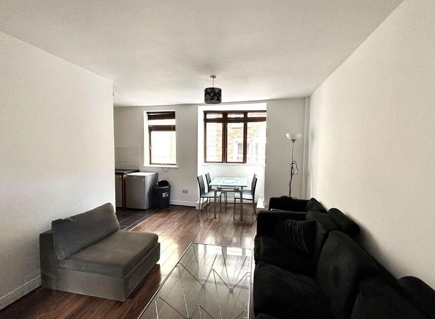 Apartment 2 55/56 Francis Street, Christchurch, Christchurch, D08K4X9