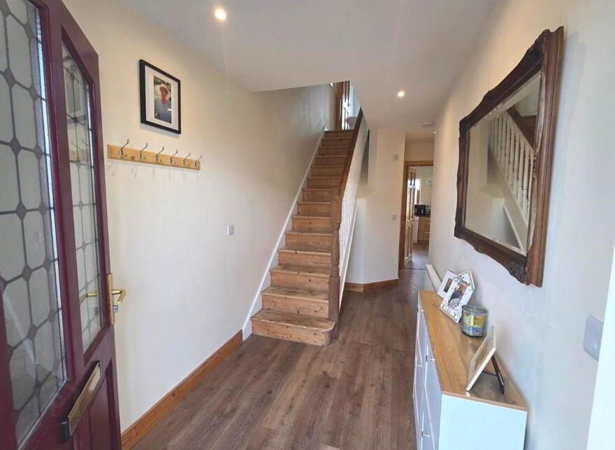 77 Meadowbrook, Tulsk, F45WD83