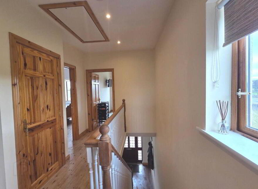 77 Meadowbrook, Tulsk, F45WD83