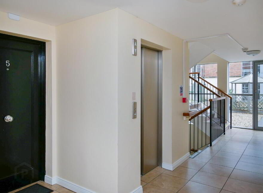 Apt 5 Meadow House, 47 The Boulevard, Belfast, BT7 3LN