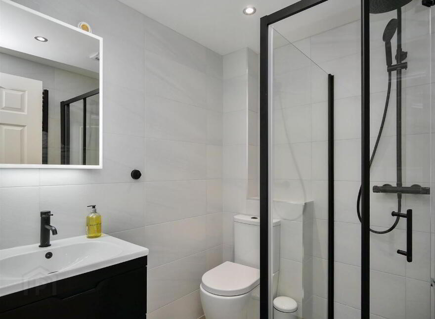 Apt 5 Meadow House, 47 The Boulevard, Belfast, BT7 3LN