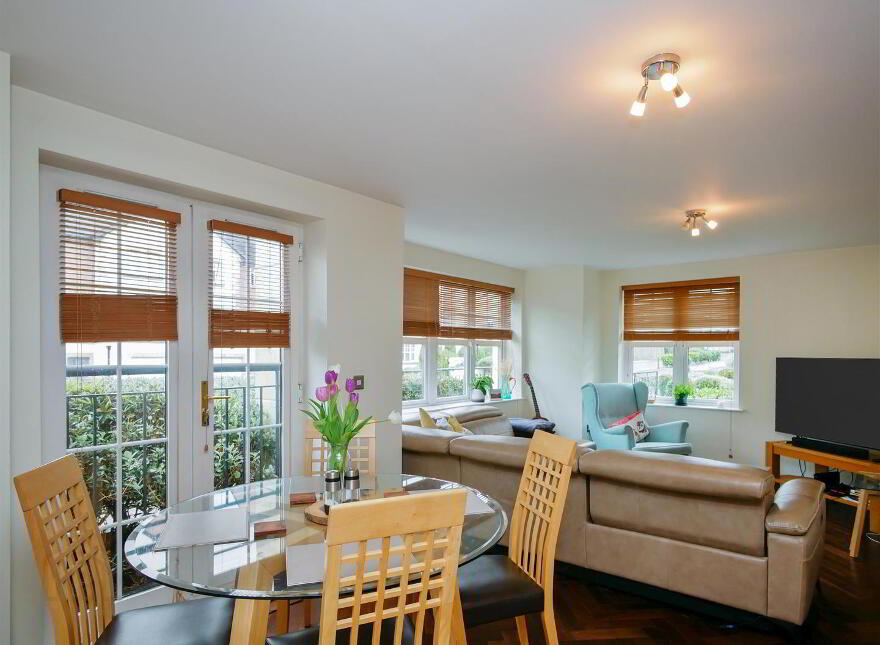 Apt 5 Meadow House, 47 The Boulevard, Belfast, BT7 3LN