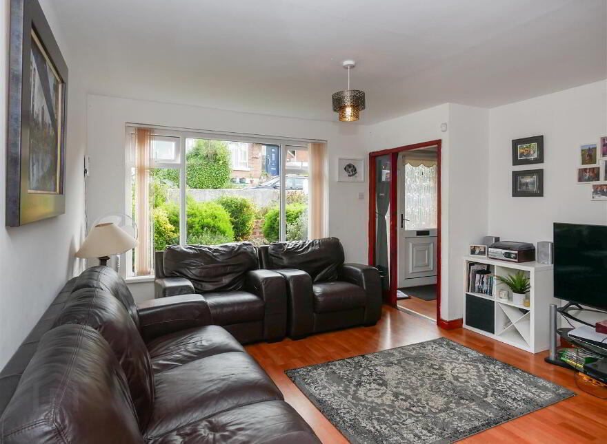 22 Woodbreda Park, Off Saintfield Road, Belfast, BT8 7HY