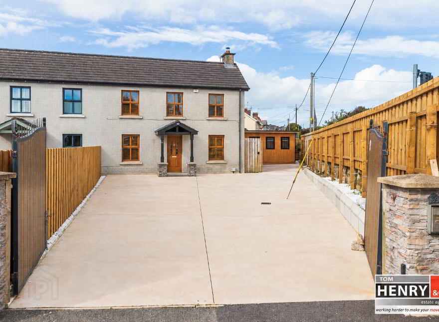69 Ranfurly Road, Dungannon, BT71 6EF