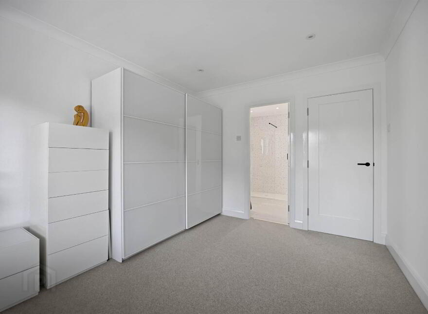 15 Netherleigh Park, Off Castlehill Road, Belfast, BT4 3GR