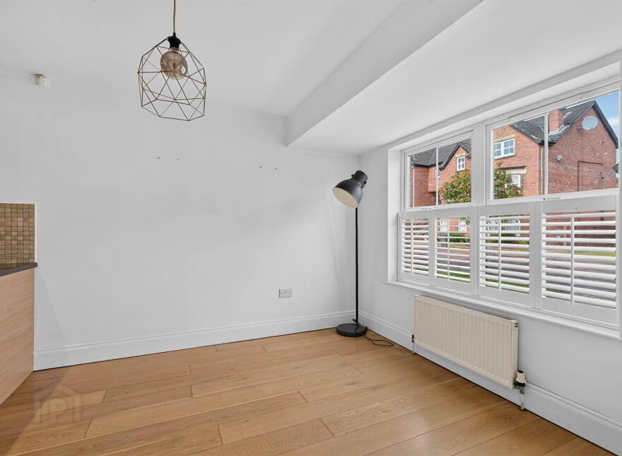 4 St Johns Place, Rosetta, Belfast, BT7 3HA