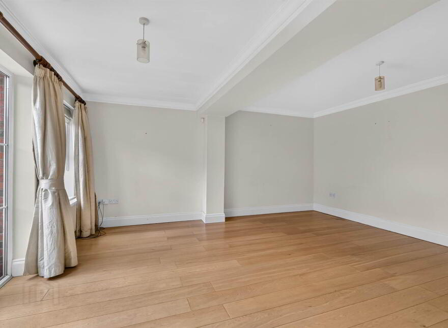 4 St Johns Place, Rosetta, Belfast, BT7 3HA