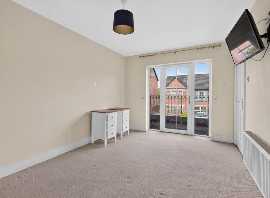 4 St Johns Place, Rosetta, Belfast, BT7 3HA