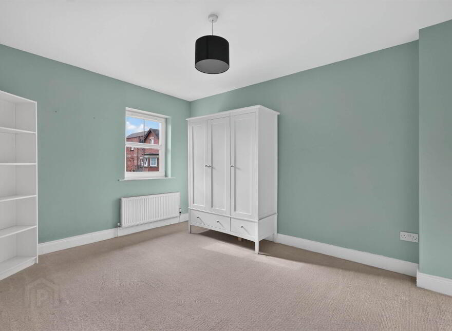 4 St Johns Place, Rosetta, Belfast, BT7 3HA