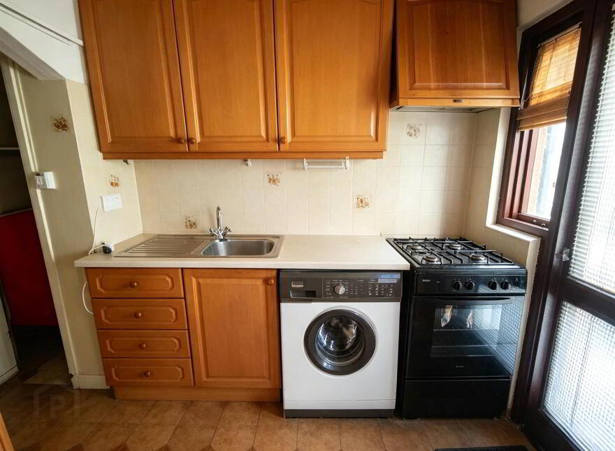 128 Joanmount Gardens, Belfast, BT14 6NZ