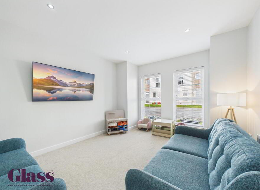 17 South Lake Park, Craigavon, BT64 1BE