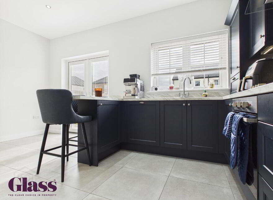 17 South Lake Park, Craigavon, BT64 1BE