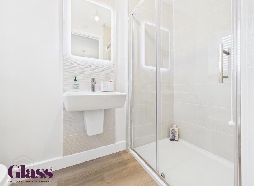 17 South Lake Park, Craigavon, BT64 1BE