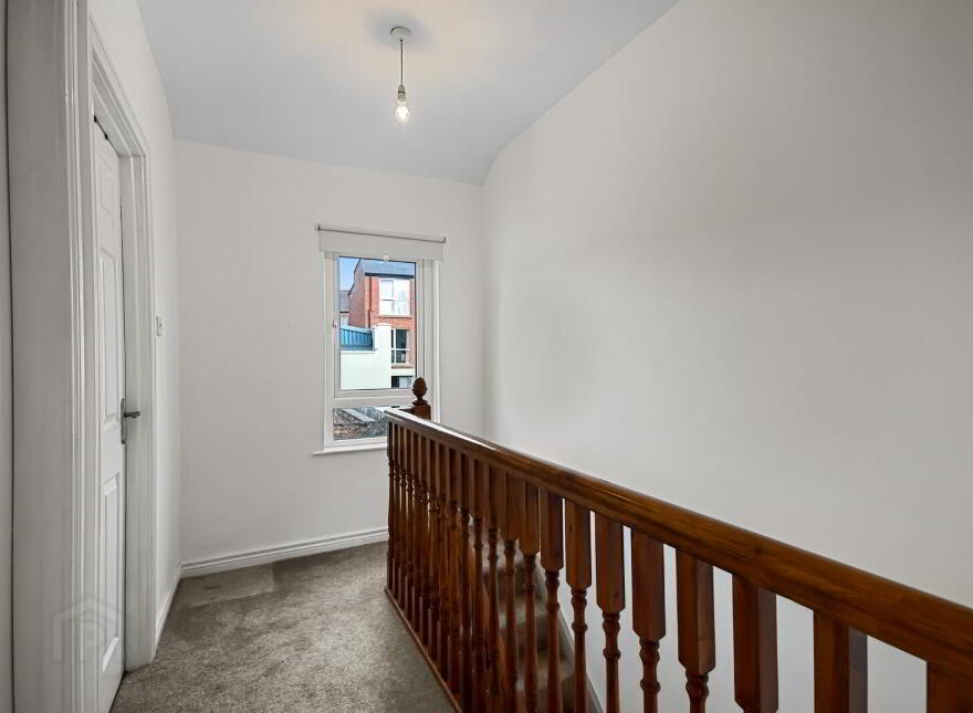 8 Sinclair Street, Belfast, BT5 6JS