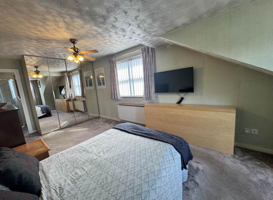14 Craigs Road, Carrickfergus, BT38 9RL