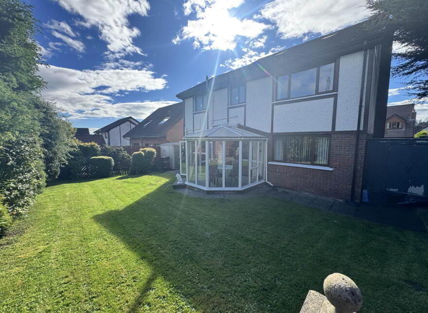 14 Craigs Road, Carrickfergus, BT38 9RL