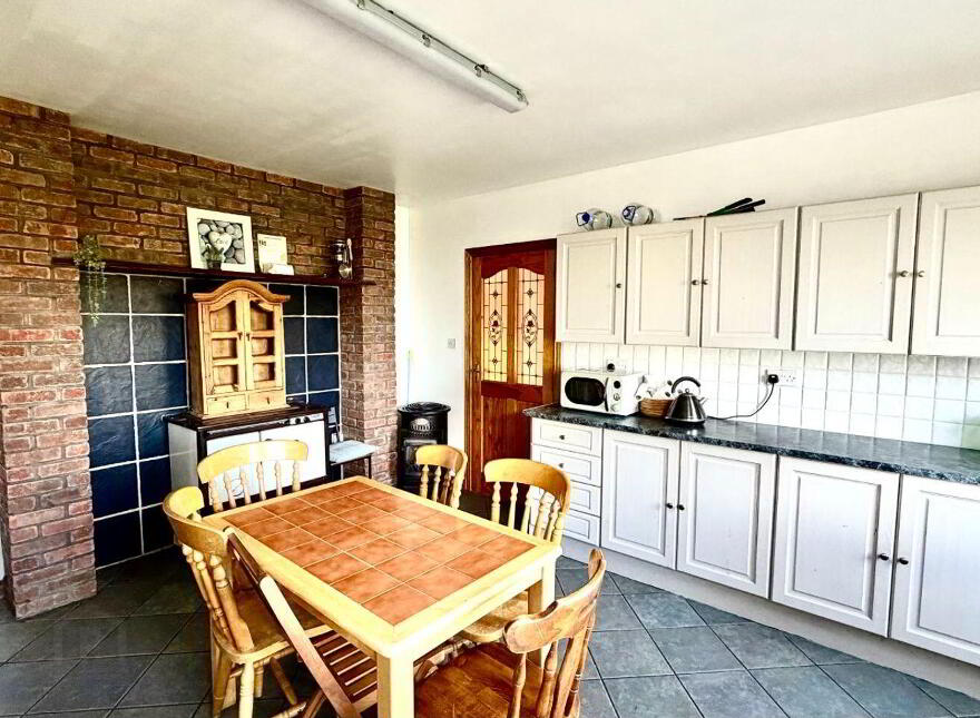 Cabaun, Achill, Achill, F28W924