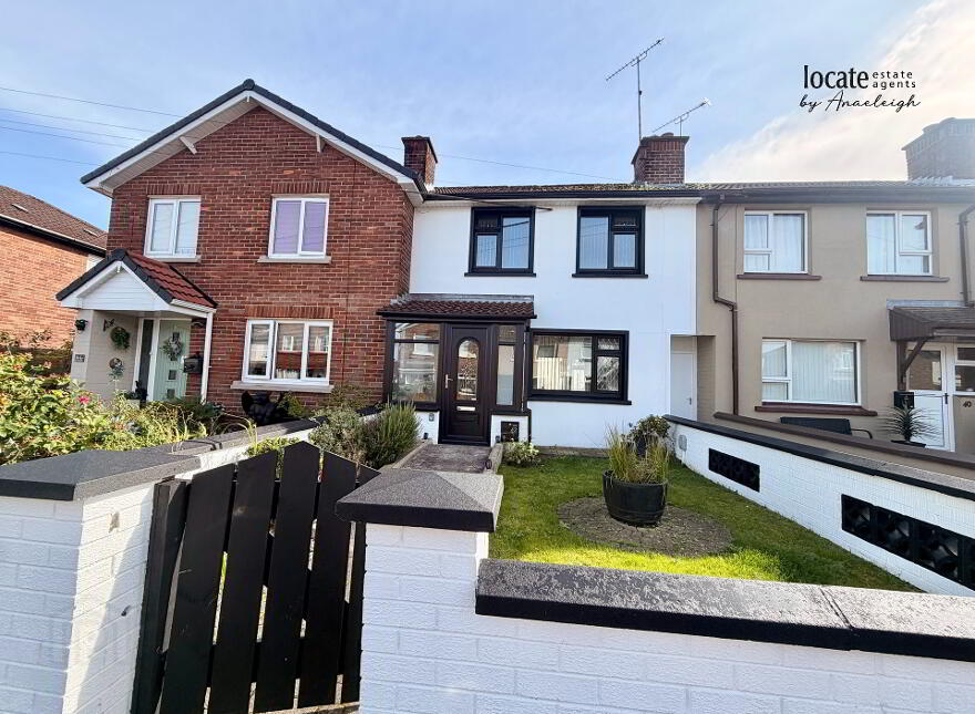42 Rossdowney Drive, Waterside, Derry, BT47 5PR