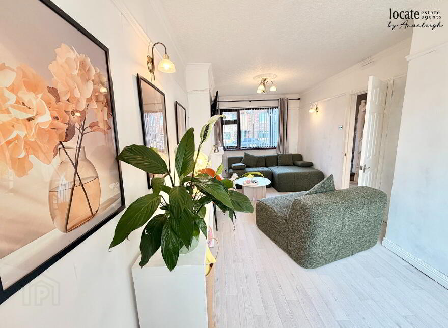42 Rossdowney Drive, Waterside, Derry, BT47 5PR