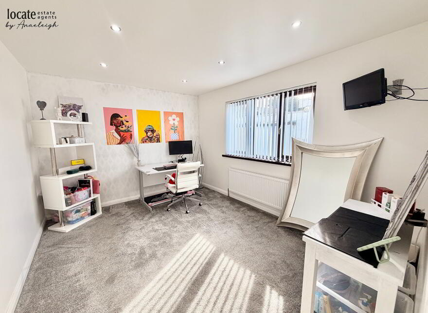 42 Rossdowney Drive, Waterside, Derry, BT47 5PR