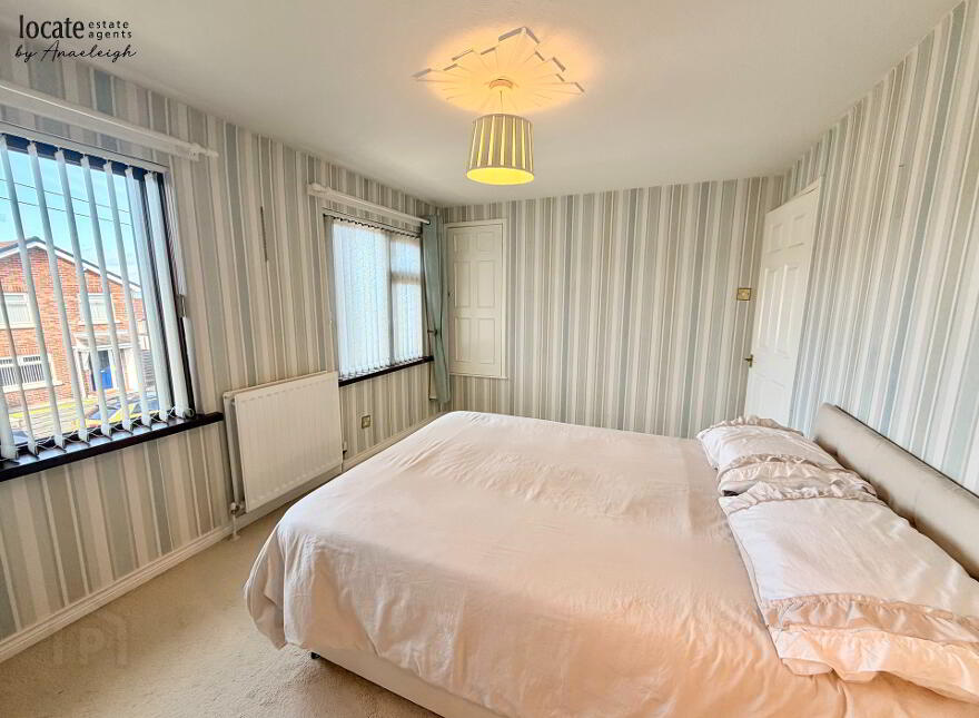42 Rossdowney Drive, Waterside, Derry, BT47 5PR
