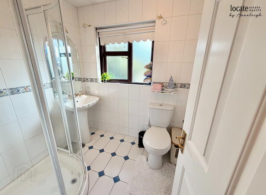 42 Rossdowney Drive, Waterside, Derry, BT47 5PR