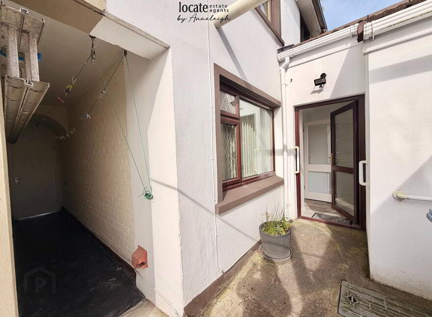 42 Rossdowney Drive, Waterside, Derry, BT47 5PR
