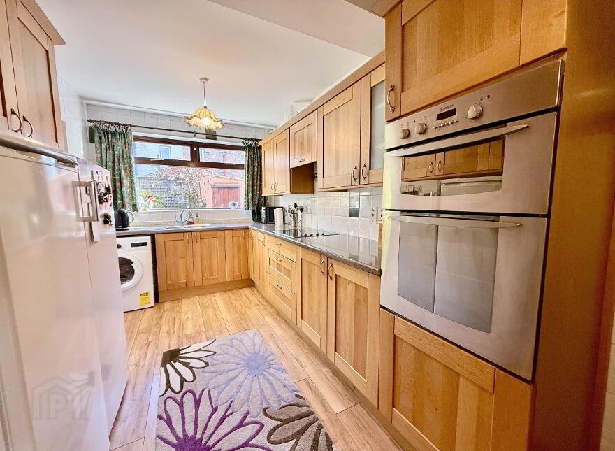 20 Ravenhill Parade, Belfast, BT6 8NU