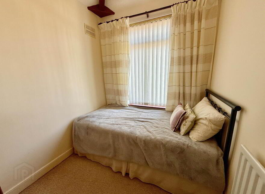 20 Ravenhill Parade, Belfast, BT6 8NU