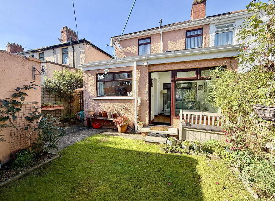 20 Ravenhill Parade, Belfast, BT6 8NU