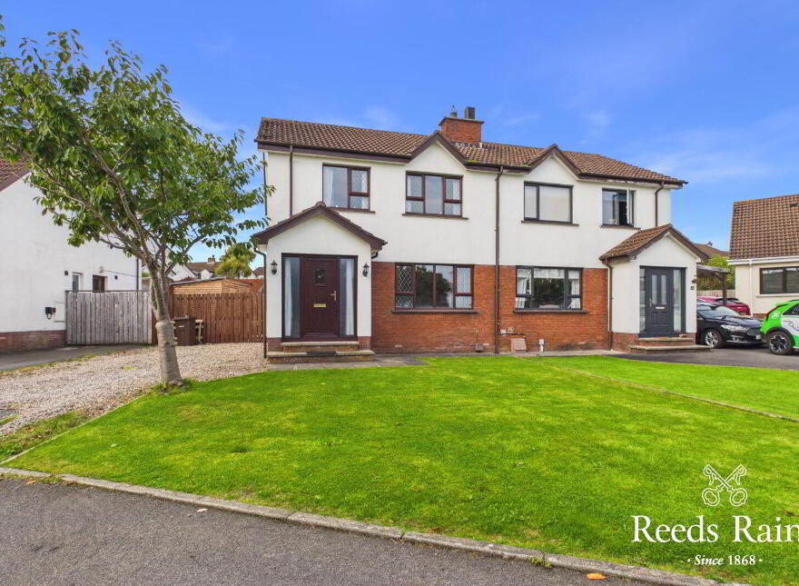 32 Tudor Road, Carrickfergus, BT38 9TU