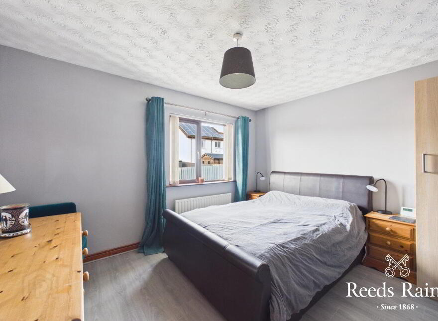 32 Tudor Road, Carrickfergus, BT38 9TU